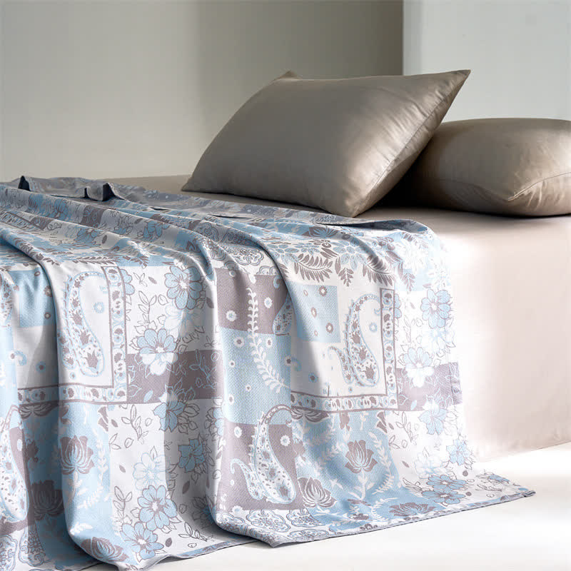 Leichte, weiche Steppdecke aus Lyocellfaser mit Paisley-Muster