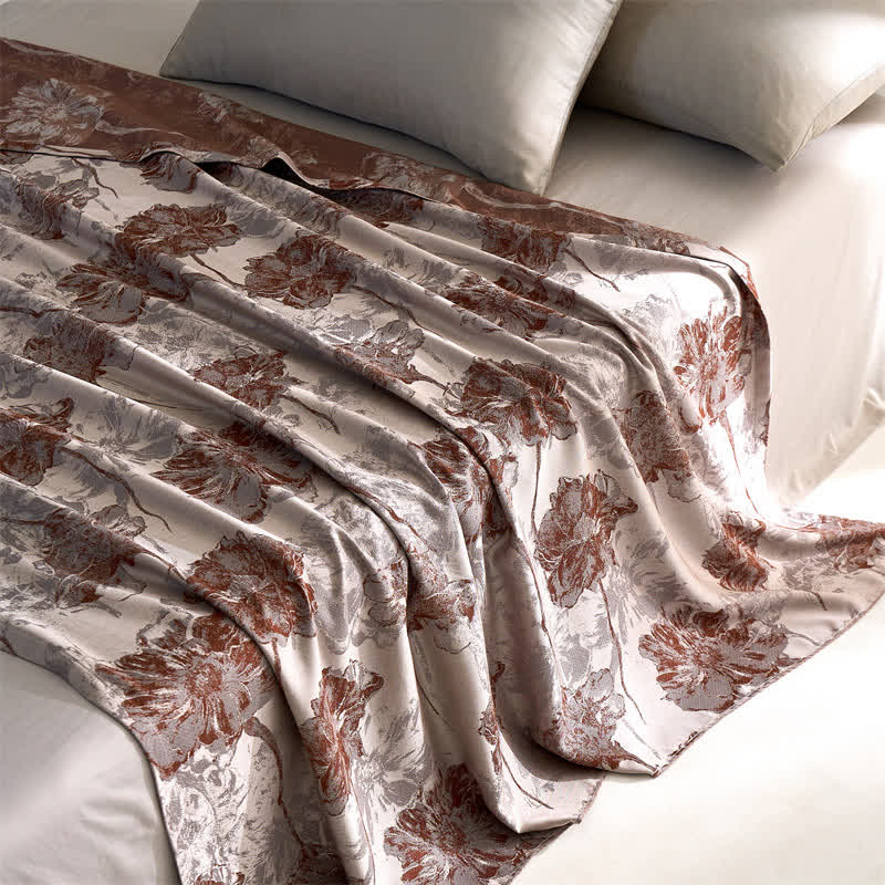 Atmungsaktive, weiche Steppdecke aus Lyocellfaser mit Blumenmuster
