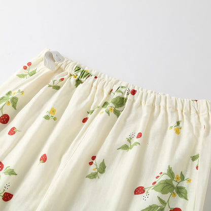Pyjama-Set aus Baumwollgaze mit Erdbeerdruck