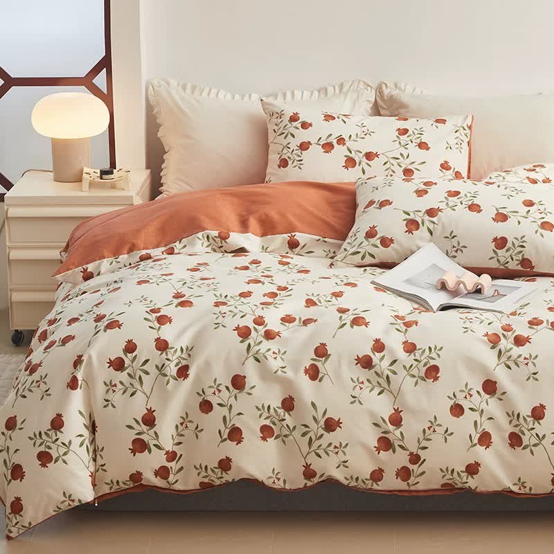 Baumwoll-Bettwäscheset mit Granatapfel-Print (4-teilig)