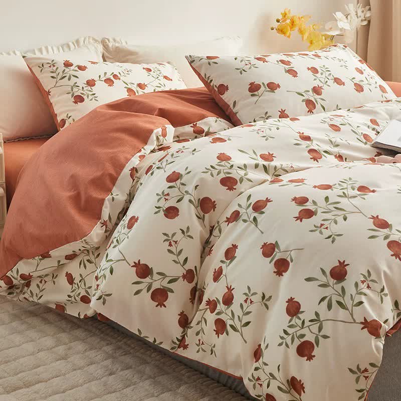 Baumwoll-Bettwäscheset mit Granatapfel-Print (4-teilig)