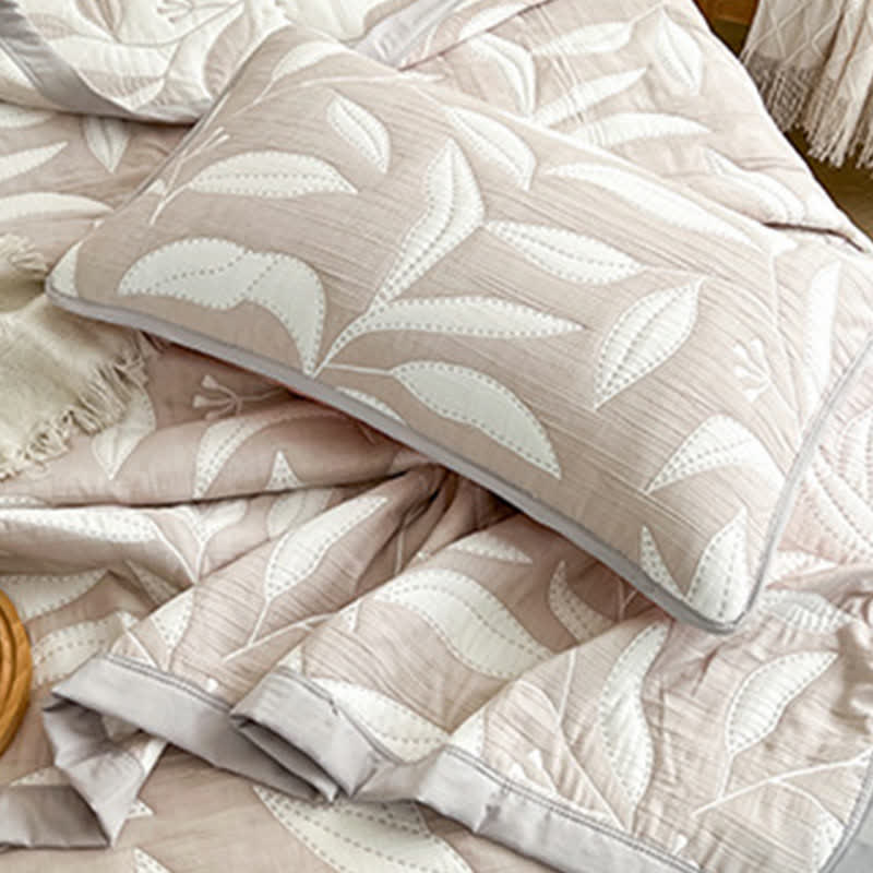 Jacquard-Tagesdecke mit Blattmuster