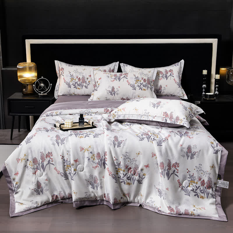 Elegante Sommer-Steppbettwäsche mit Blumenmuster