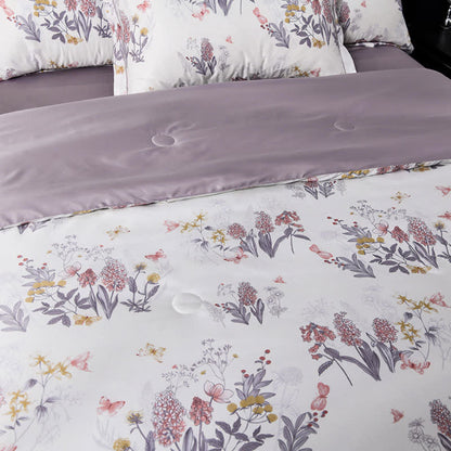 Elegante Sommer-Steppbettwäsche mit Blumenmuster