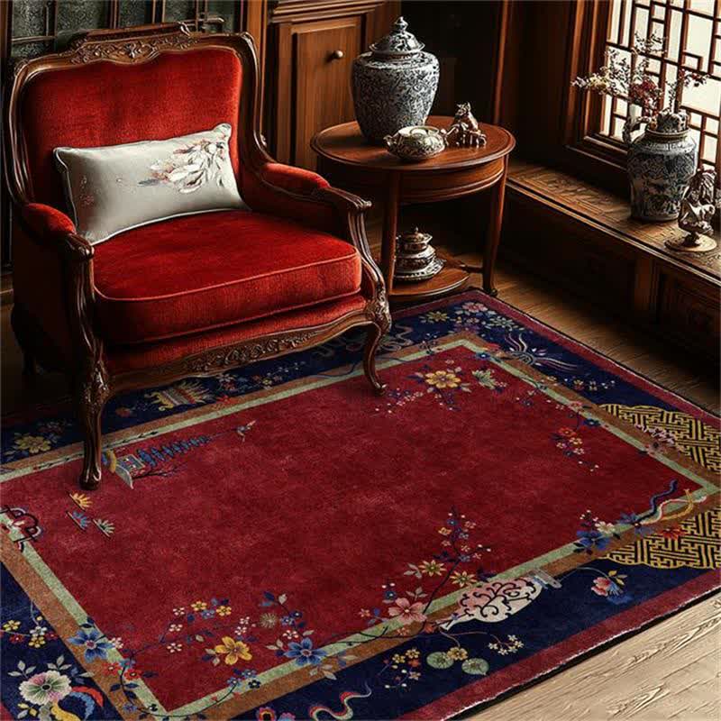 Rutschfester, waschbarer Teppich mit eleganten Blumen