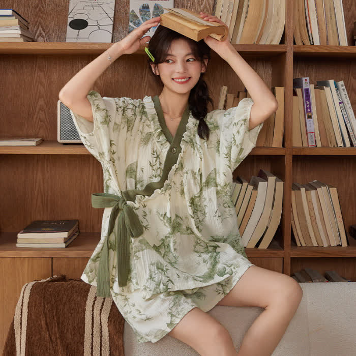 Kurzärmliges Pyjama-Set mit Bambus-Print und BH