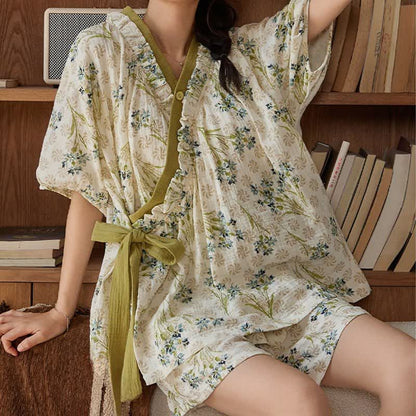 Pyjama-Set mit pastellfarbenem Blumenmuster und kurzen Ärmeln und BH