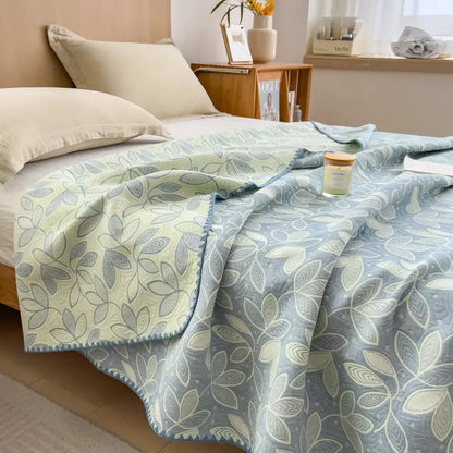 Elegante Wende-Bettdecke aus Baumwollgaze mit Blättern