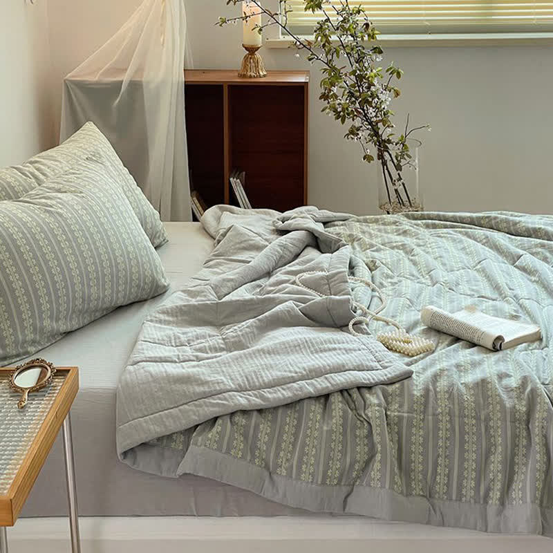 Elegante Sommerdecke aus Baumwolljacquard im Retro-Stil