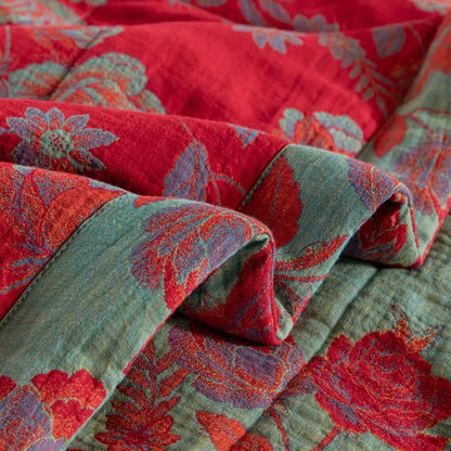 Doppellagige Sommerdecke aus Baumwolle mit Retro-Blumenmuster