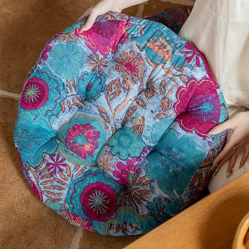 Dekoratives, bequemes Bodenkissen mit Blumenmuster im Bohemian-Stil