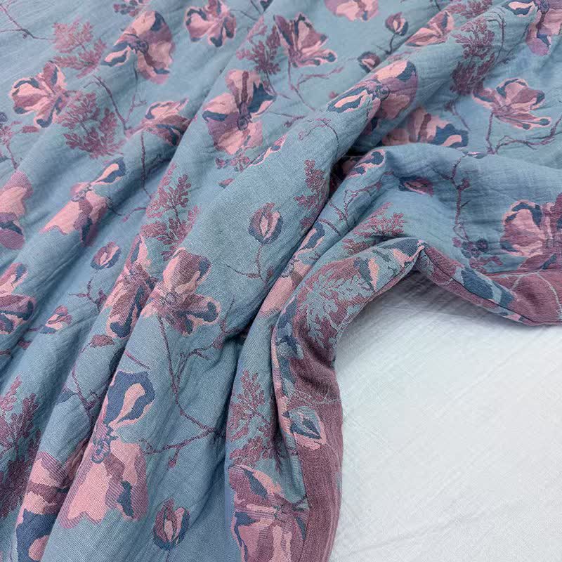 Elegante doppellagige Sommerdecke aus reiner Baumwolle mit Blumenmuster