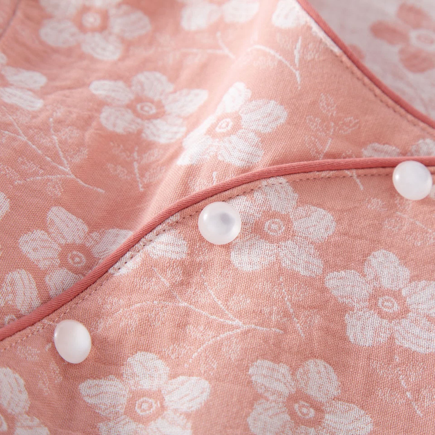 Retro-Pyjama-Set aus garngefärbtem Baumwolljacquard mit Blumenmuster