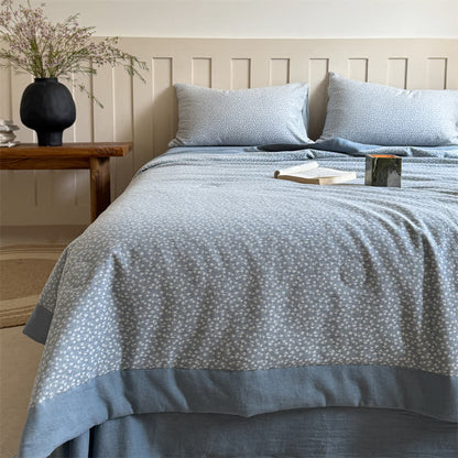 Sommersteppdecke aus garngefärbtem Jacquard-Baumwolle mit pastoralen Blumen