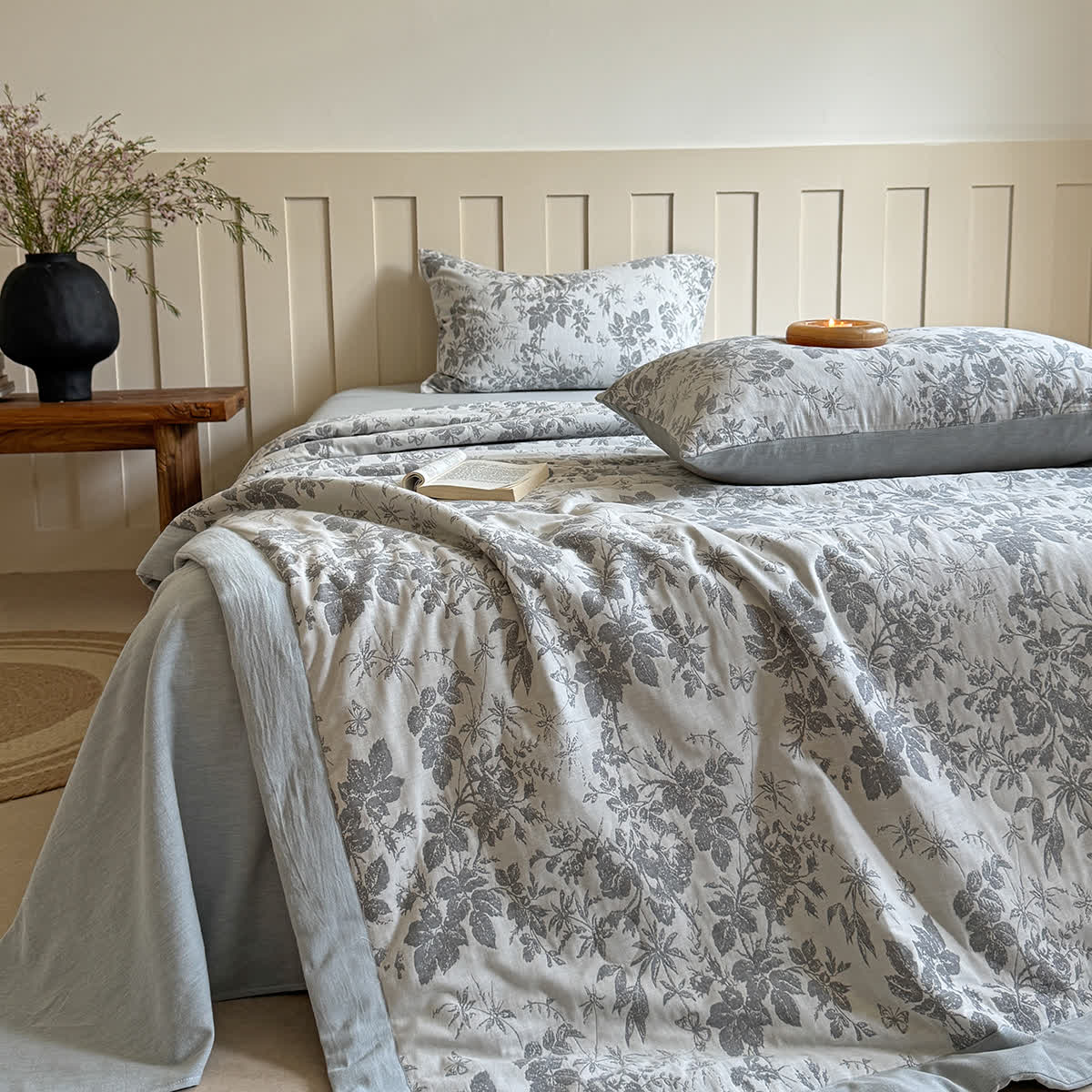 Elegante Sommerdecke aus garngefärbter Pflanzenbaumwolle im Jacquard-Stil