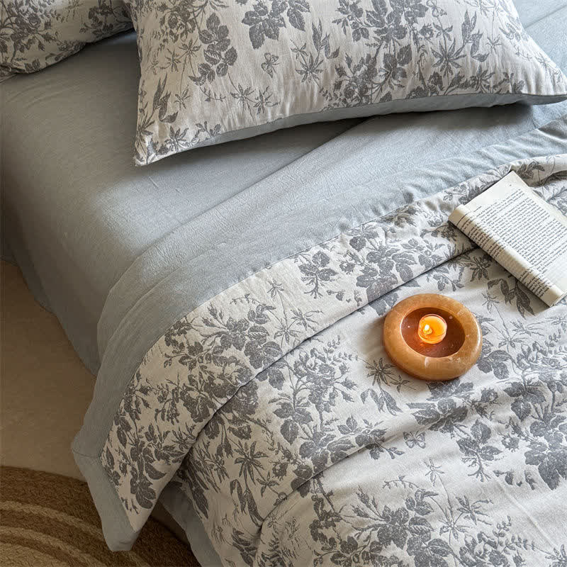 Elegante Sommerdecke aus garngefärbter Pflanzenbaumwolle im Jacquard-Stil