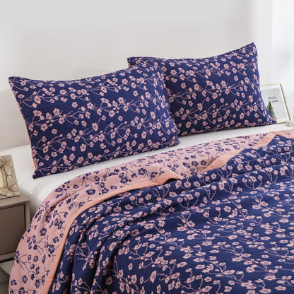 Wendesteppdecke aus Baumwollgaze-Jacquard mit pastoralem Blumenmuster