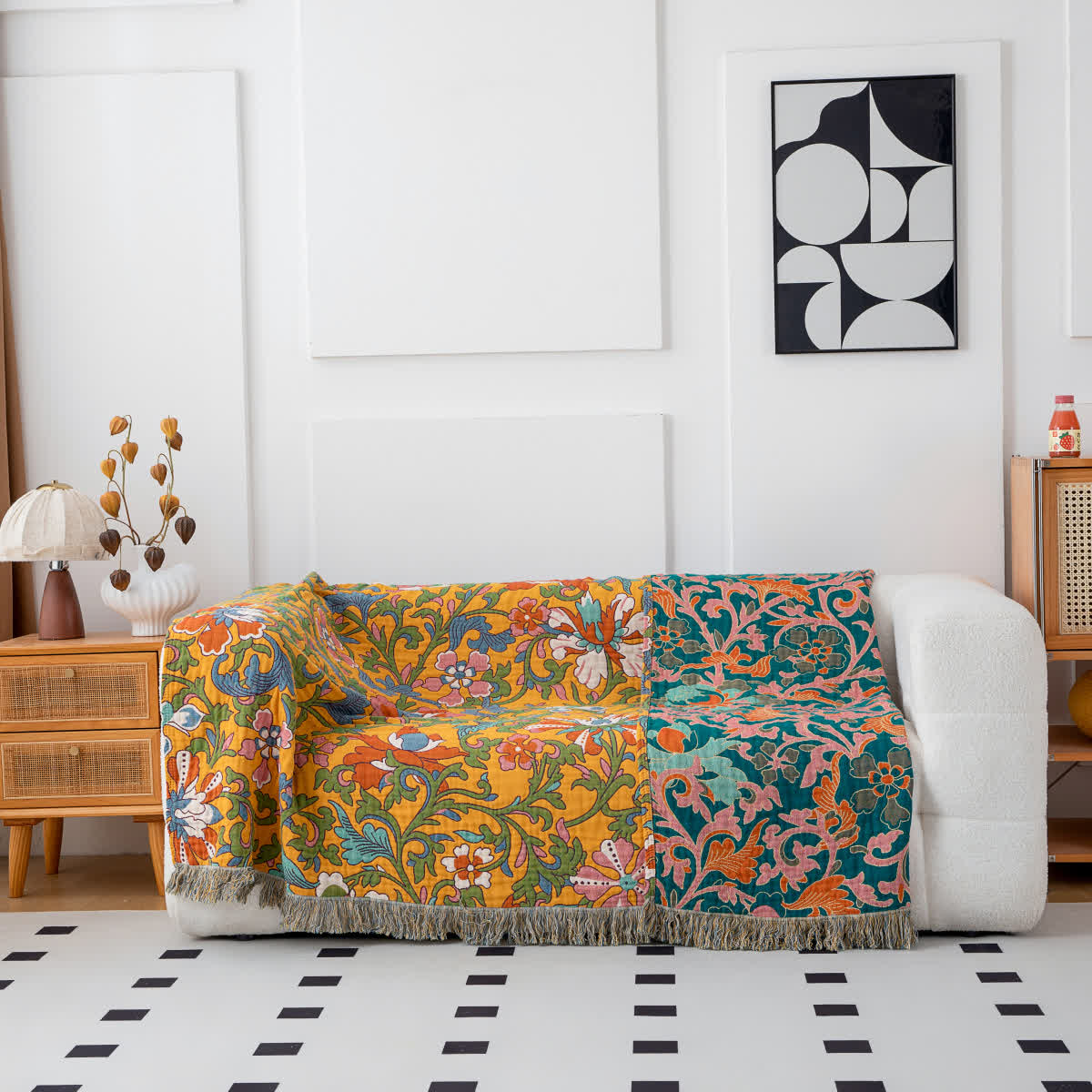 Wendedecke aus Baumwolle mit Vintage-Blumenmuster und Quasten