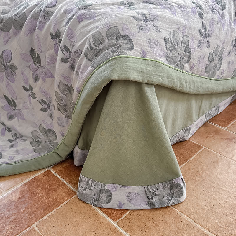 Elegante Sommerdecke aus reiner Baumwolle mit Blumenmuster und zweilagiger Gaze