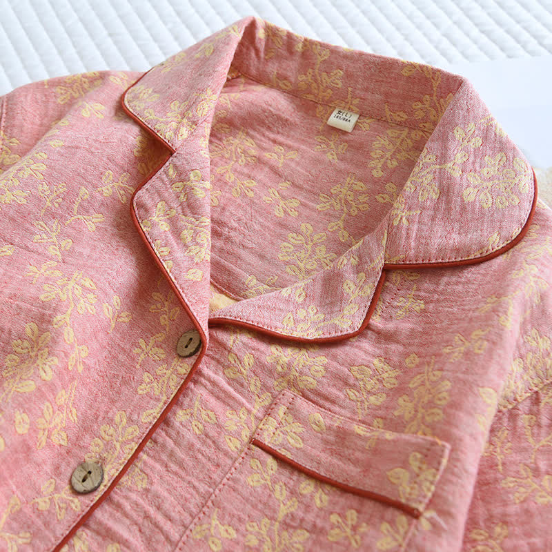 Pyjama mit floralem Revers aus garngefärbtem Baumwolljacquard