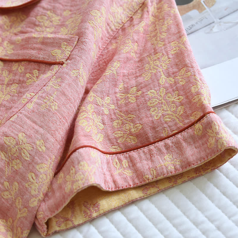 Pyjama mit floralem Revers aus garngefärbtem Baumwolljacquard