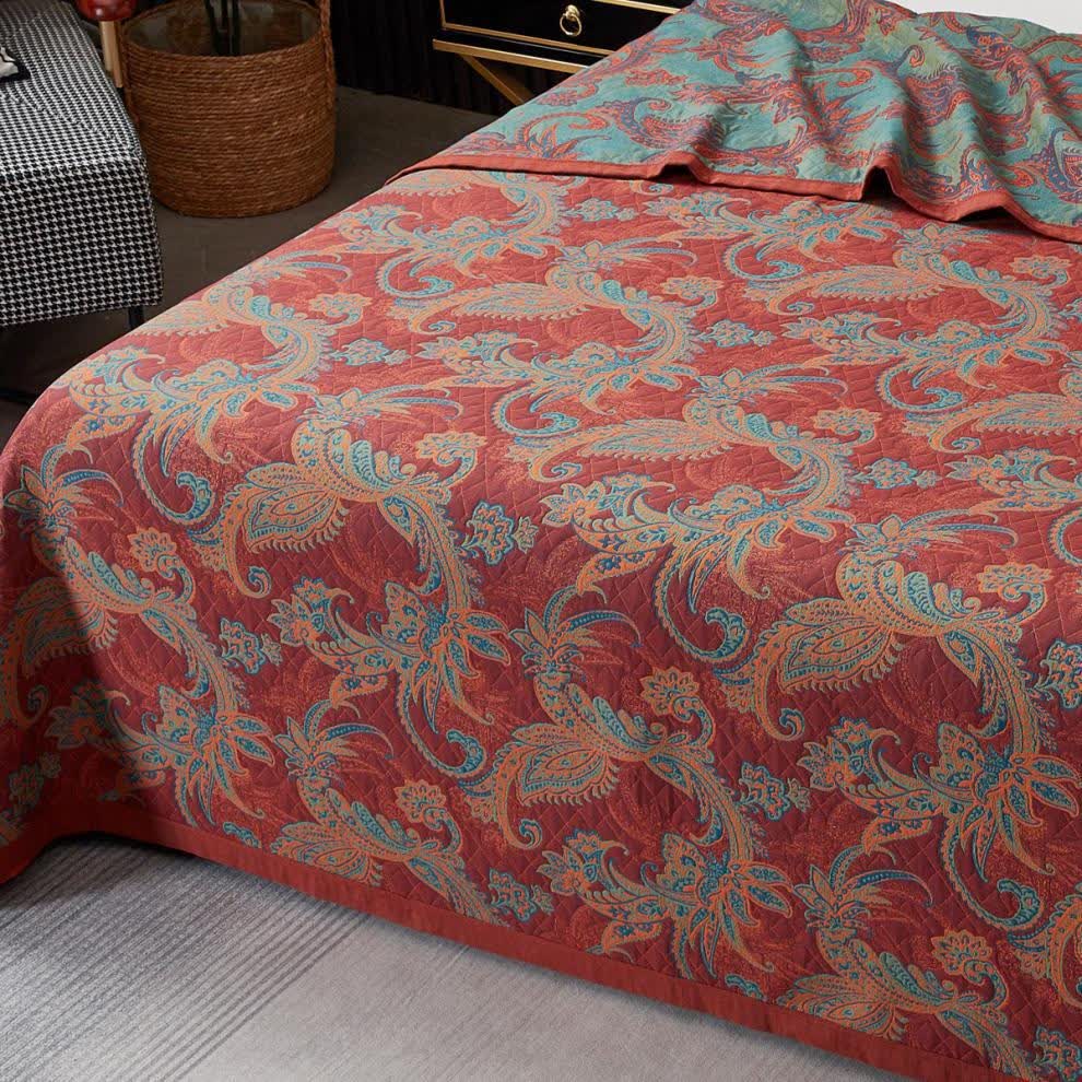 Vintage-Steppdecke aus garngefärbter Baumwolle mit Paisley-Muster