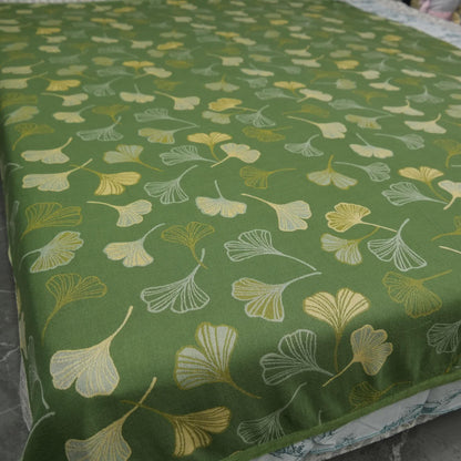 Grüne Ginkgoblatt-Sommerkühldecke