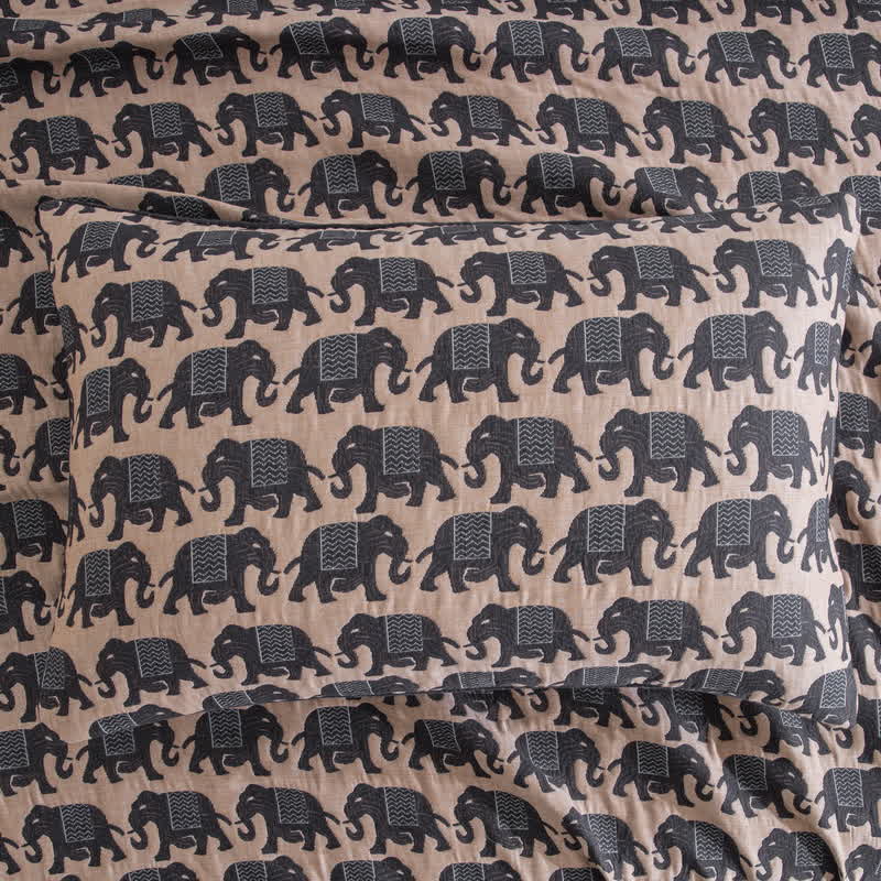 Tagesdecke aus Baumwollmusselin mit thailändischem Elefantenmuster