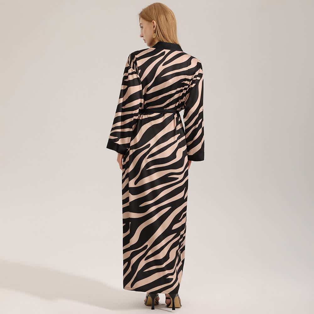 Langärmliger Kimono-Bademantel mit Zebramuster