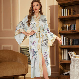 Orientalischer Kimono-Bademantel mit Tiger-Blumenmuster