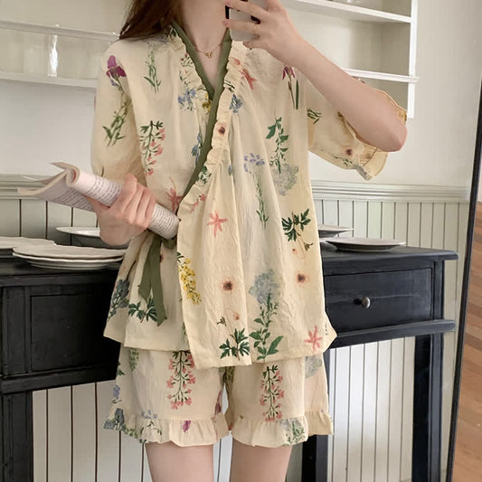 Pyjama-Set mit Hortensien-Print und Rüschenärmeln