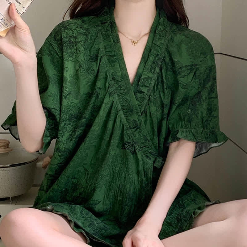 Stilvolles Pyjama-Set mit Rüschenärmeln und botanischem Muster