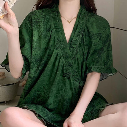 Stilvolles Pyjama-Set mit Rüschenärmeln und botanischem Muster