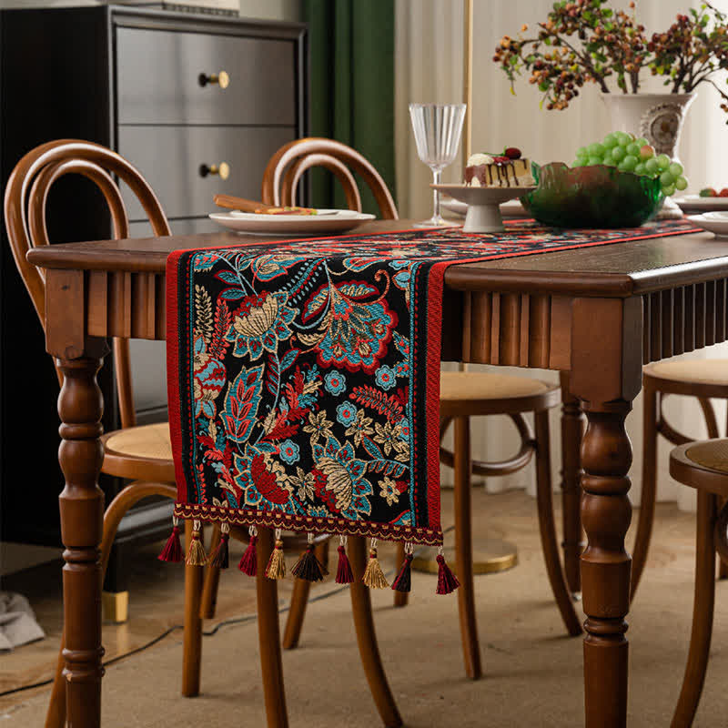 Vintage Jacquard Tischläufer mit Blumenmuster und Quasten