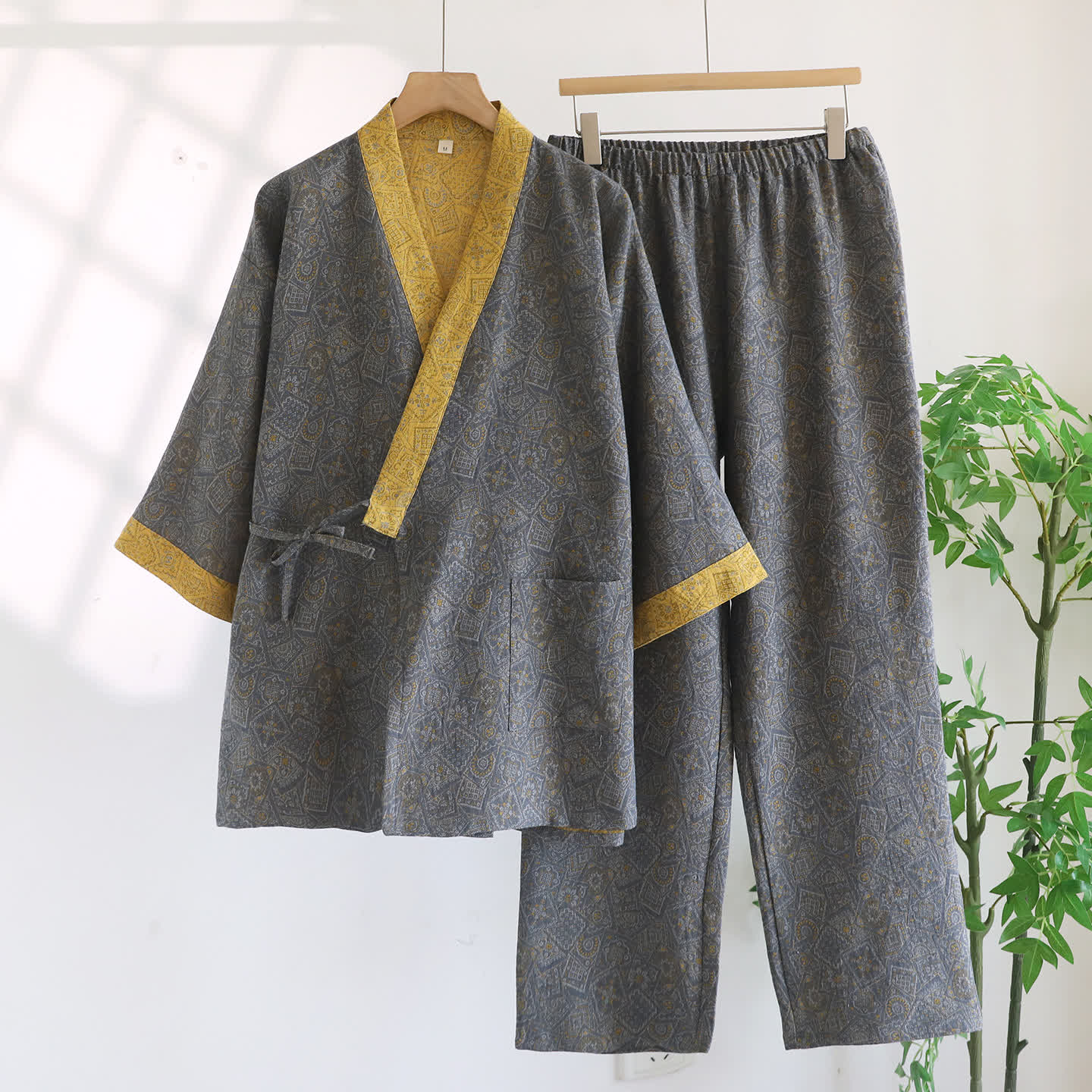 Unisex Japanisches Kimono-Pyjama-Set mit geometrischem Muster