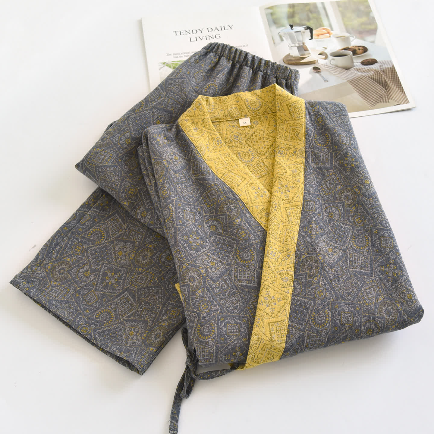 Unisex Japanisches Kimono-Pyjama-Set mit geometrischem Muster