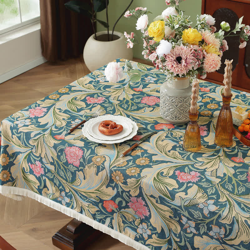 Schmutzabweisende Tischdecke im Landhausstil mit Quaste