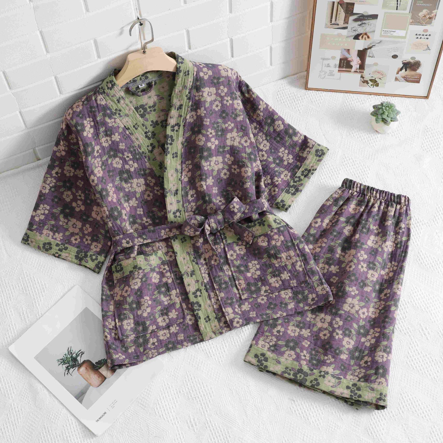 Unisex-Kimono aus Baumwolle mit Kirschblütenmotiv
