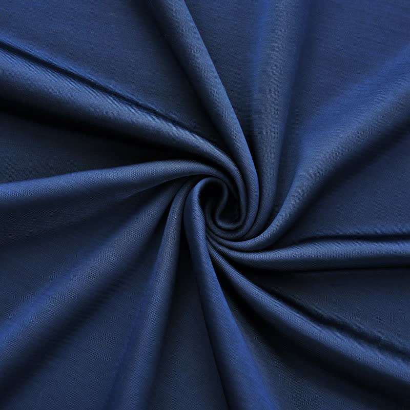 Wendbare Fleece- und Eisseidendecke