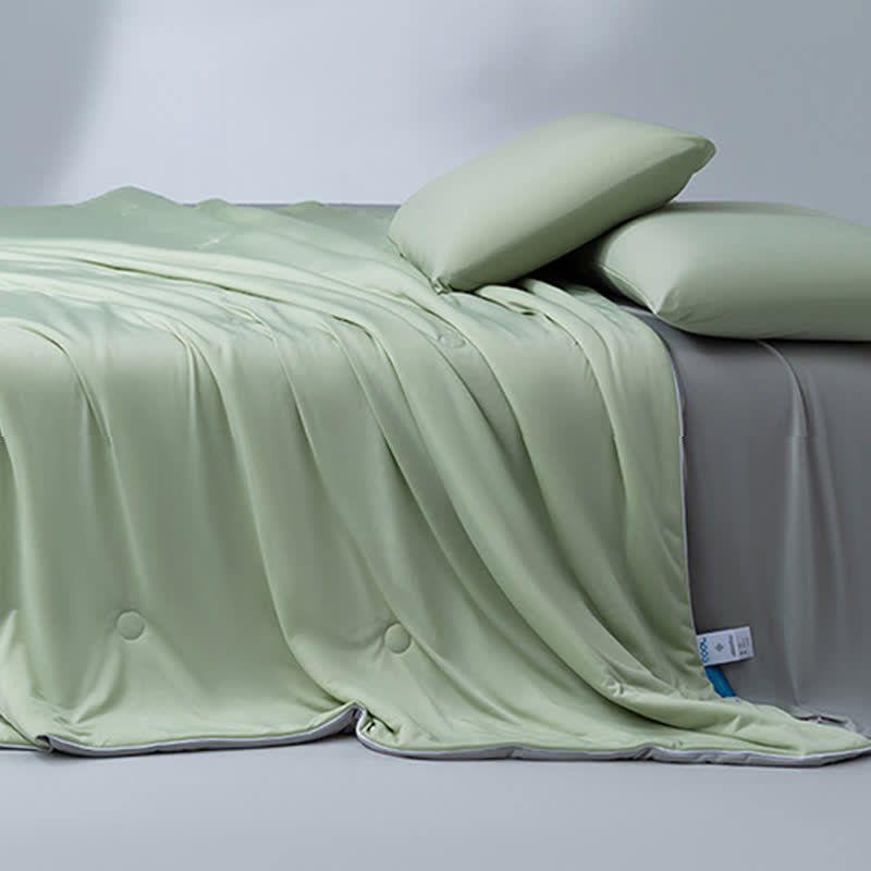 Doppelseitige Kühldecke aus Eisseide