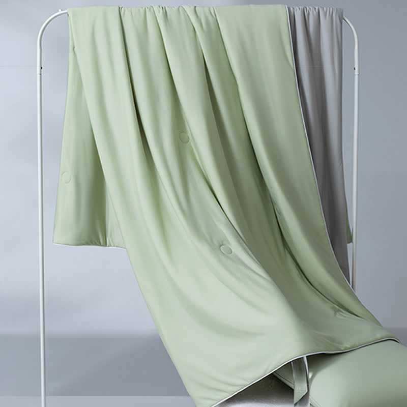 Doppelseitige Kühldecke aus Eisseide