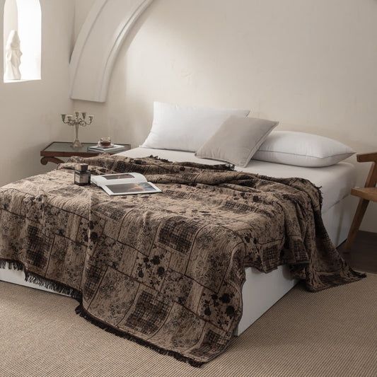 Patchwork-Steppdecke aus Baumwollmusselin mit Blumenmuster und Karomuster