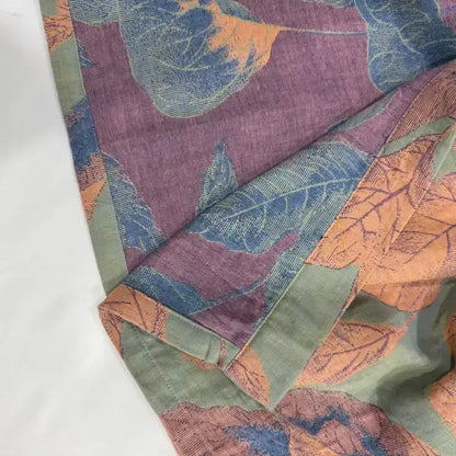 Brauner Kimono aus Baumwolle mit Blattmuster