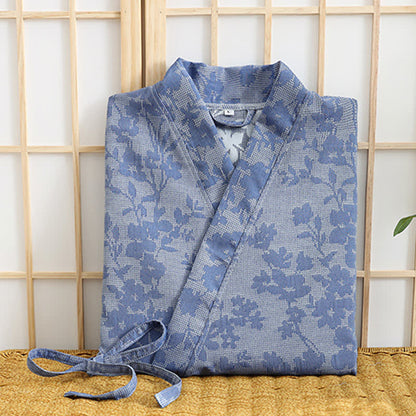 Dezenter Kimono-Bademantel mit Blumenmuster und Tasche - image 5