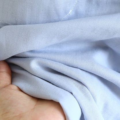 Einfarbiger Pyjama aus Baumwolle mit Rüschen