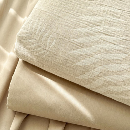 Beige Tagesdecke aus Baumwollleinen mit botanischer Struktur