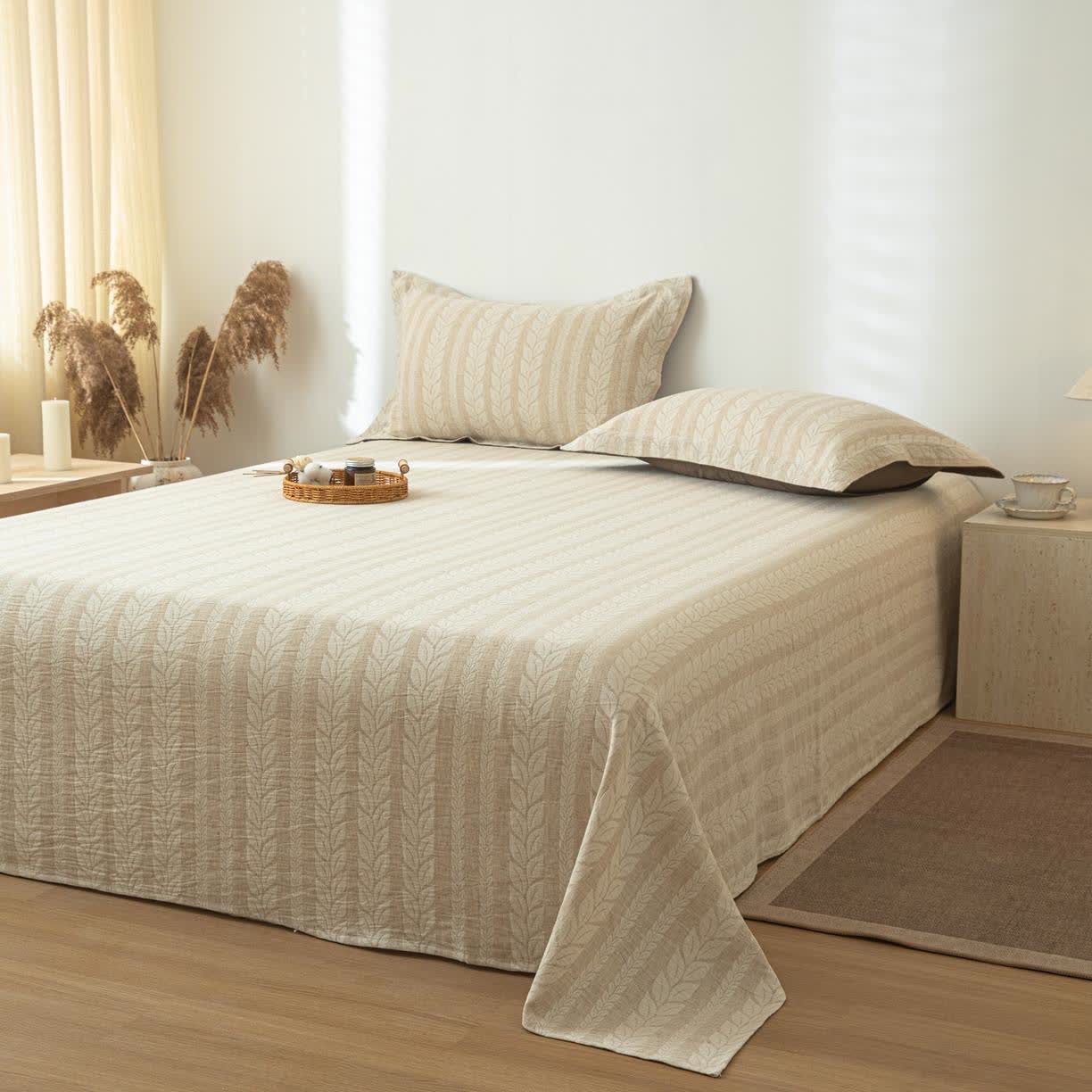 Tagesdecke aus Baumwollleinen mit Weizenstruktur in Beige
