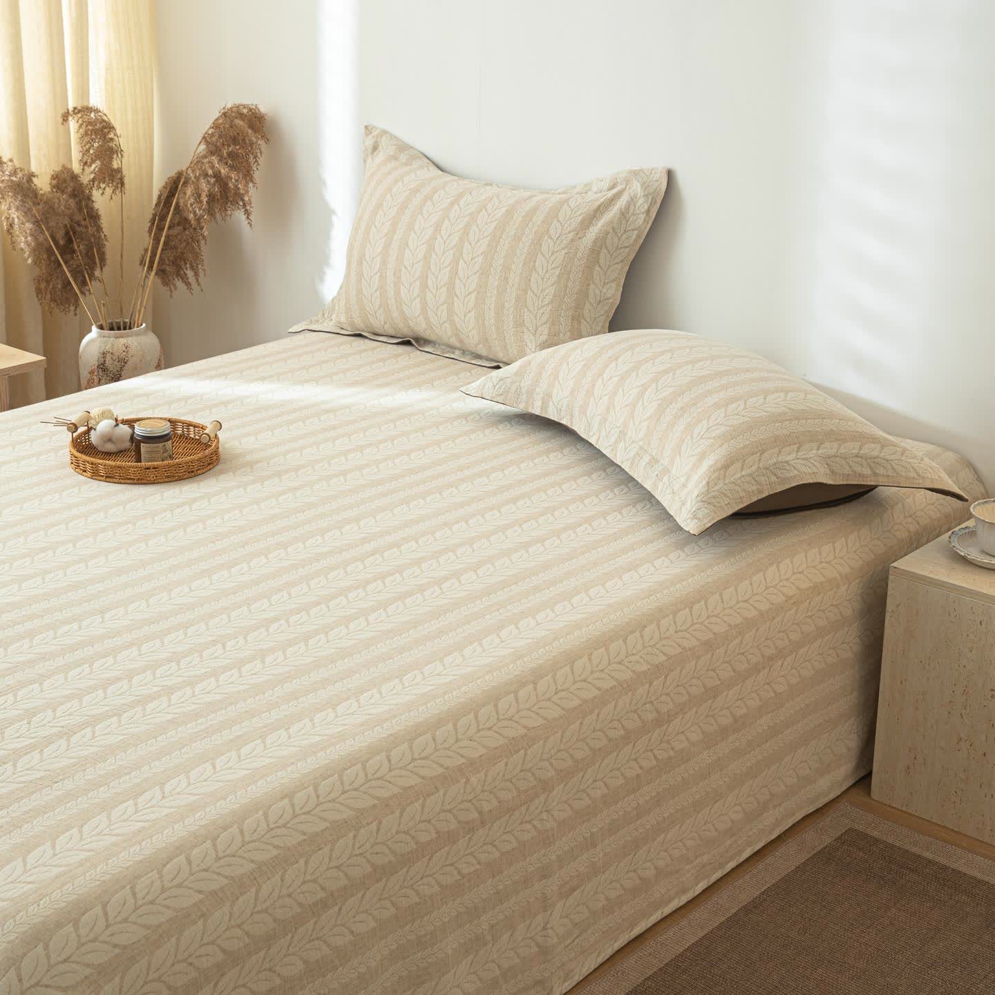 Tagesdecke aus Baumwollleinen mit Weizenstruktur in Beige