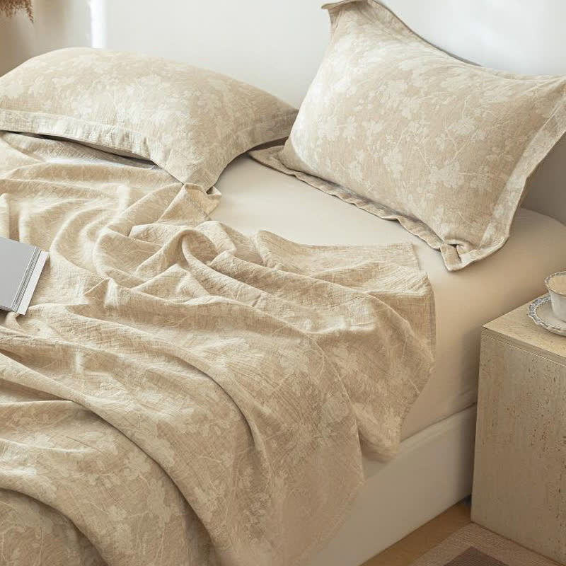 Beige Tagesdecke aus Baumwollleinen mit Blumenmuster