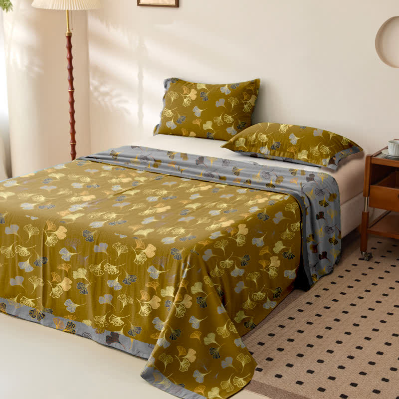 Wendbare Tagesdecke aus Baumwollgaze-Jacquard „Ginkgo“